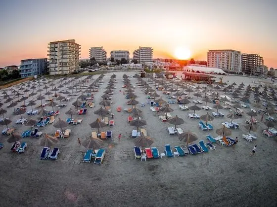 Phoenicia Holiday Resort - Plaj