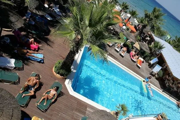 Phoenix Beach Hotel - Dış Mekan