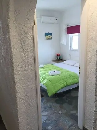 Phoenix Beachside Condos - Oda