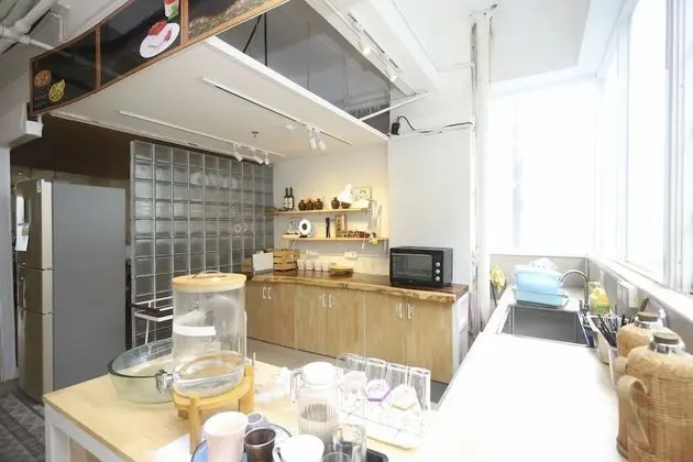Phoenix Egg Youth Hostel - Yerinde Yemek