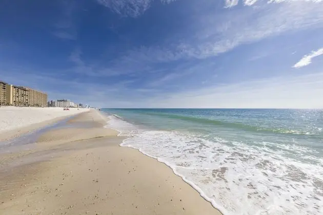 Phoenix II Beachfront Condos - Plaj