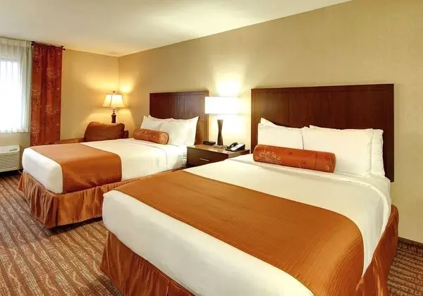 Phoenix Inn Suites South Salem