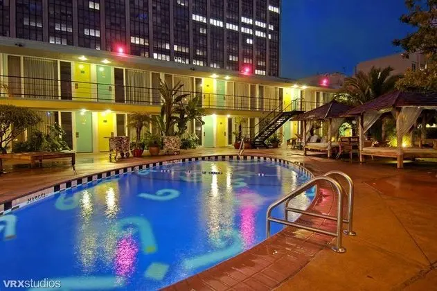 Phoenix Hotel