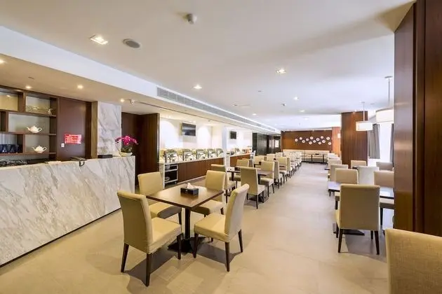 Phoenix Valley Holiday Hotel - Yerinde Yemek