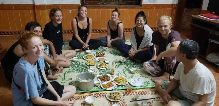 Phong Nha Garden House - Yerinde Yemek