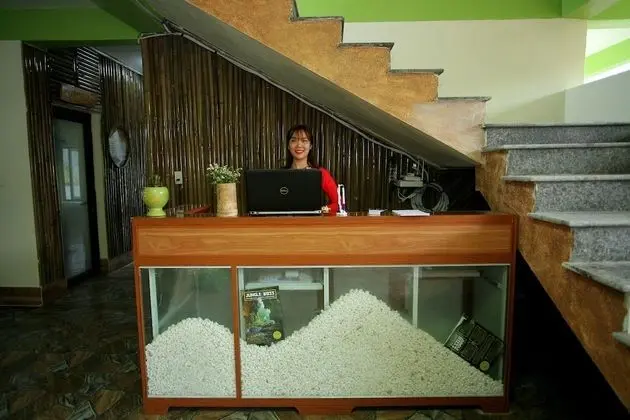 Phong Nha Riverlife Homestay - Hostel - Lobi