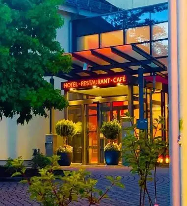 PHÖNIX Hotel - Dış Mekan