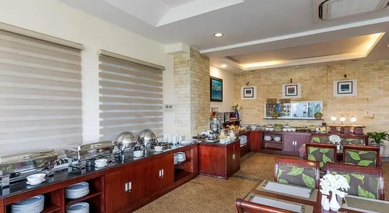 Phu Quy Hotel - Yerinde Yemek