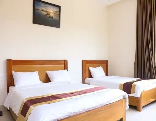 Phuc Ngoc Hotel