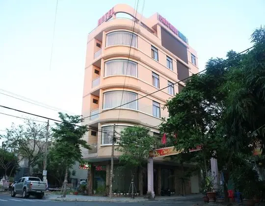 Phuc Ngoc Hotel