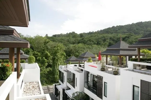 Phuket Deluxe  By The Lake Villas