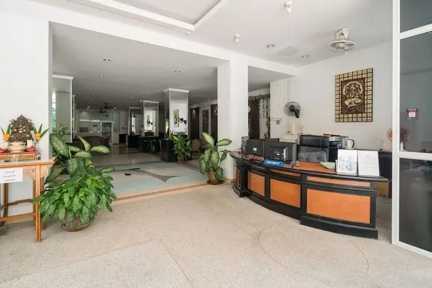 Phuket Palace Condominium by Ale - Lobi
