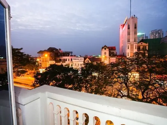 Phuong Trang Hotel Hanoi - Oda Manzaraları
