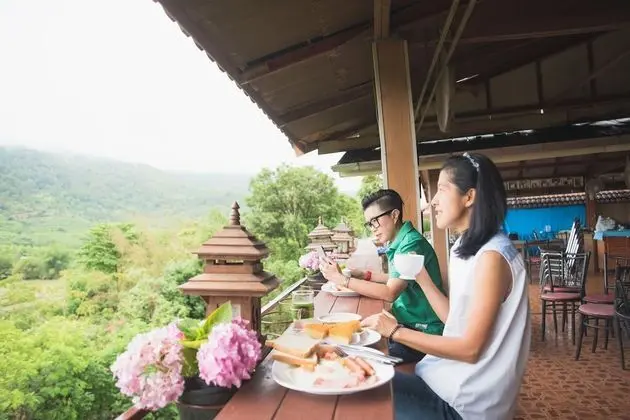 Phurua Bussaba Resort & Spa - Yerinde Yemek