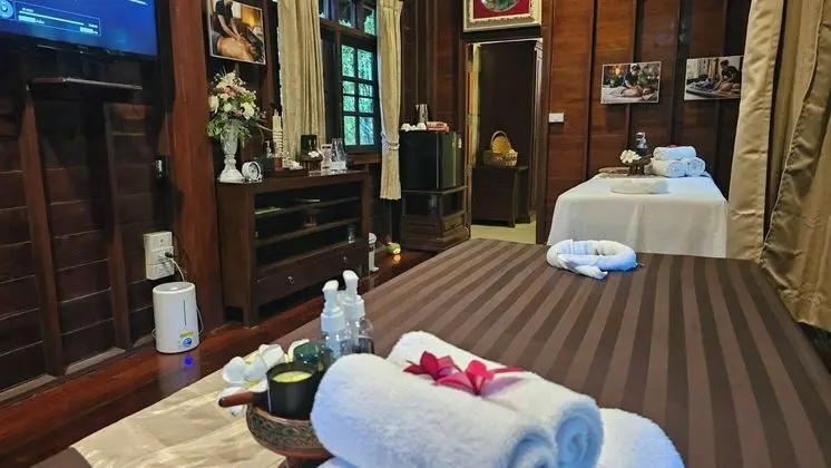 Phuwanalee Resort - Spa