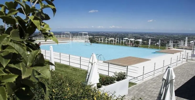 Pianderna Agriwellness - Havuz
