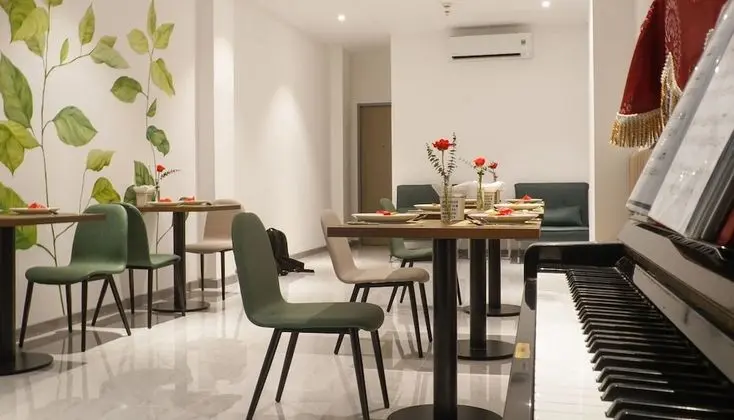 Piano Hotel - Yerinde Yemek