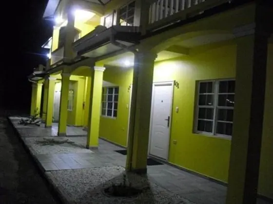 Piarco Village Suites - Dış Mekan