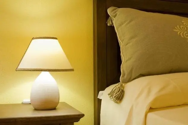 Piazza Azuni 18 Guesthouse