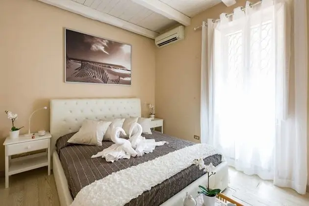 Piazza del Popolo Suite