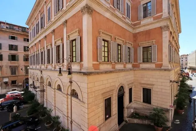 Piazza Venezia Grand Suite