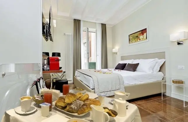 Piazza Venezia Grand Suite - Öne Çıkan Resim