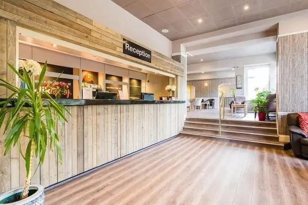 The Piccadilly Hotel - Lobi