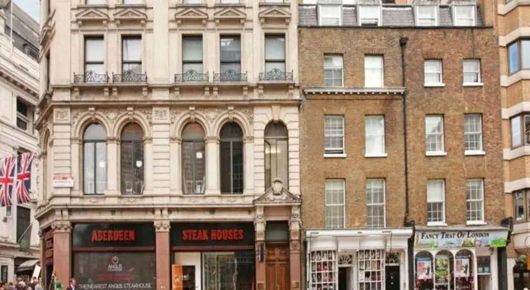 Piccadilly Circus Apartments