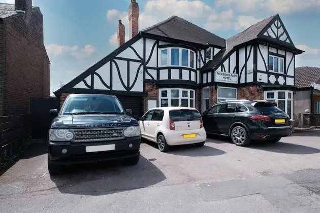 Pickering Park Hotel