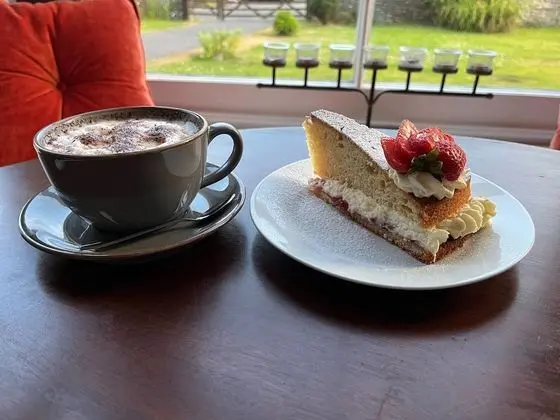 Picton House Hotel