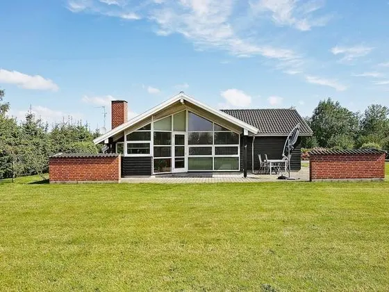 Picturesque Holiday Home in Brovst With Whirlpool