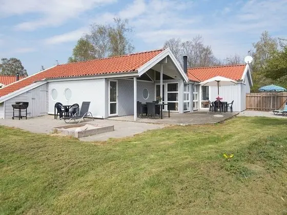 Picturesque Holiday Home in Ebeltoft With Sauna