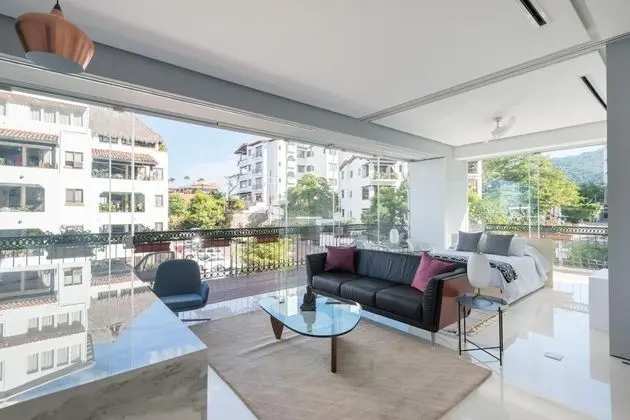 Pier 57-301 Pier57 Ocean Views Romantic Zone Best Rooftop P