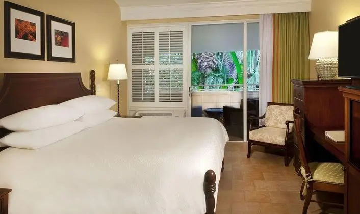 Pier House Resort & Caribbean Spa