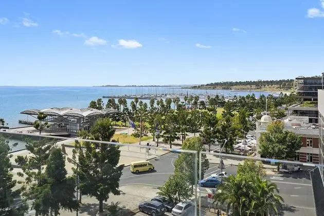 Pier Point 105