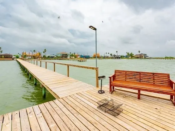 Pier Pressure