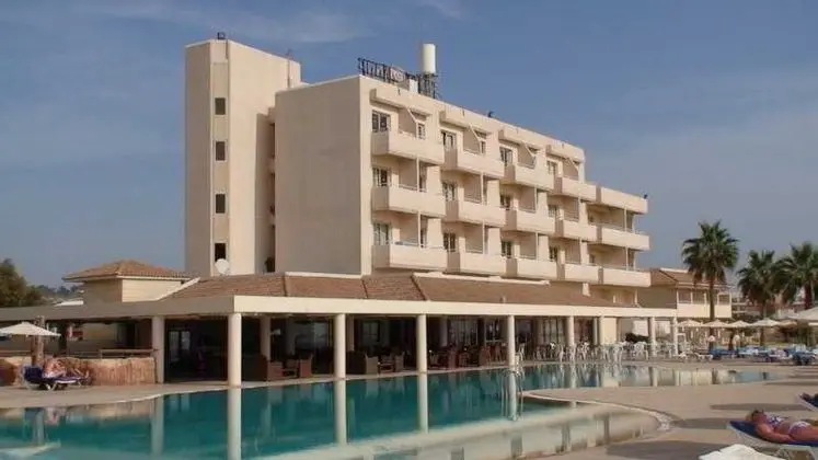 Piere Anne Beach Hotel
