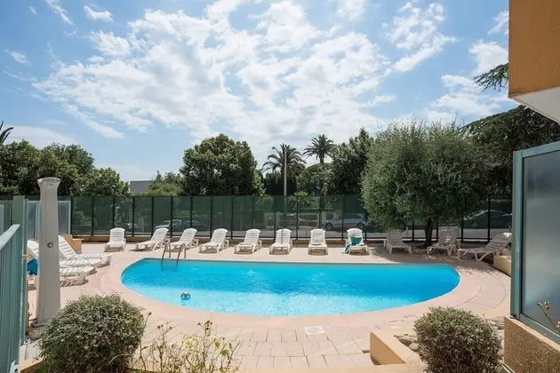 Pierre & Vacances Résidence La Rostagne - Havuz