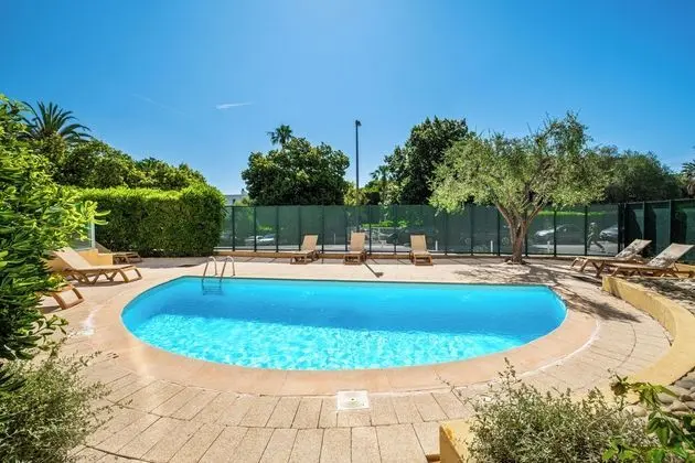 Pierre & Vacances Résidence La Rostagne - Havuz