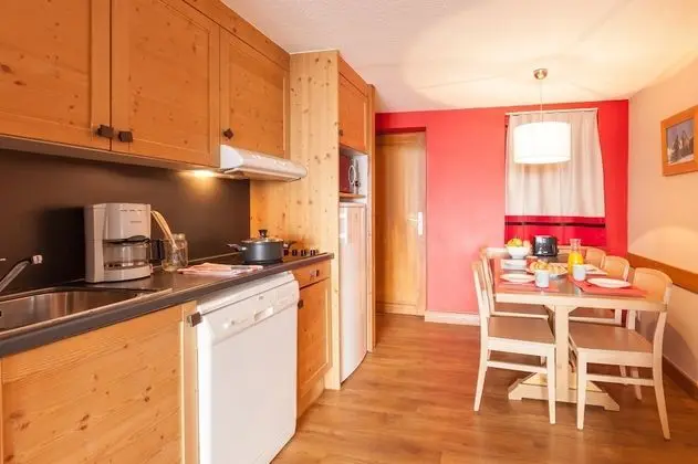 Pierre & Vacances Residence L'Ours Blanc - Mutfak