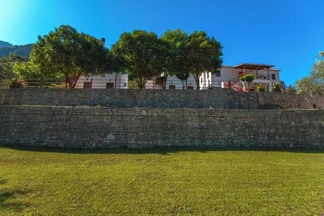 Piges Hotel at Acheron Springs - Dış Mekan