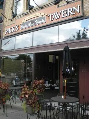 Pikk's Inn - Yerinde Yemek