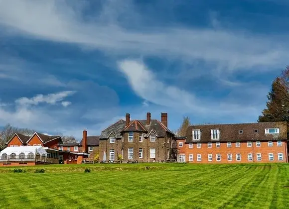 Pilgrim Hotel