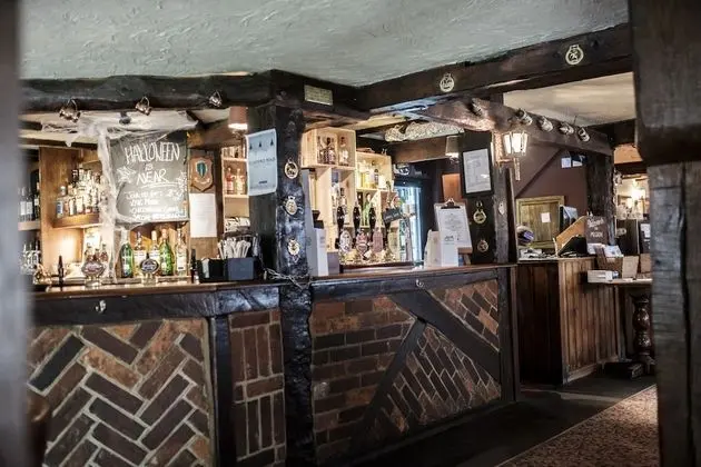 The Pilgrim Inn - Lobi