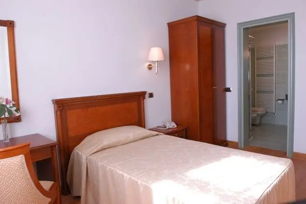 Pilgrim's Hotel - Oda