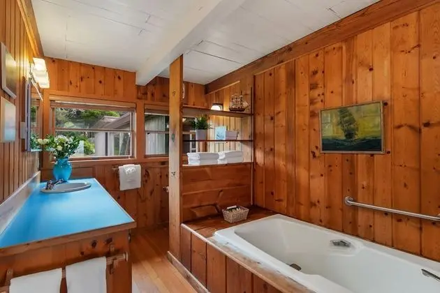 The Pilot House by Avantstay Stunning Home Right On Arch Cape Beach! - İç Mekan