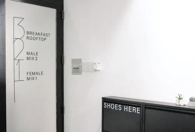 Pin Poshtel - Hostel - Lobi