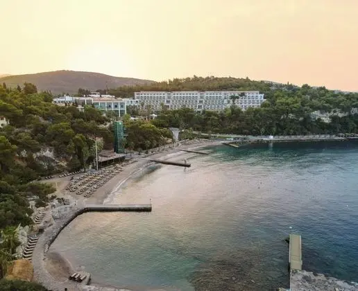 Pine Bay Holiday Resort - 2