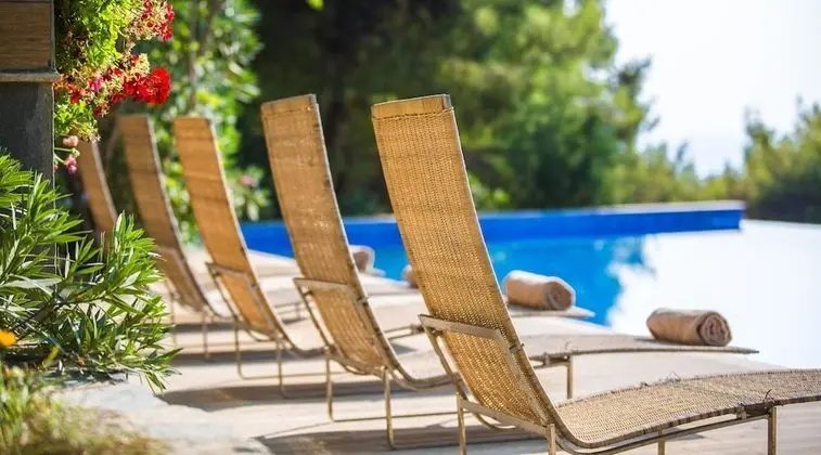 Pine Bay Holiday Resort - 4