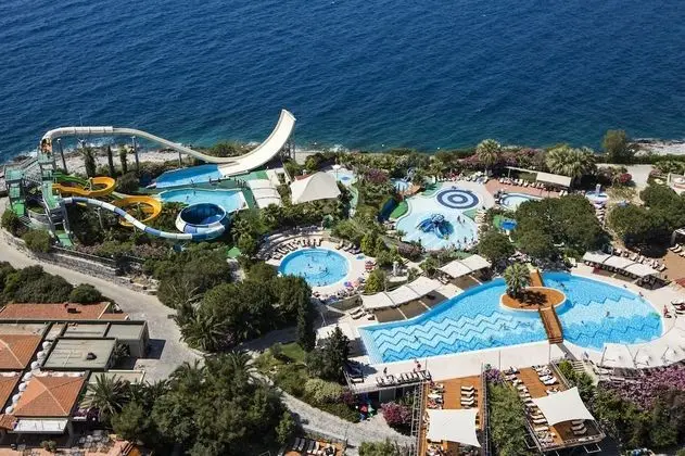 Pine Bay Holiday Resort - Havuz